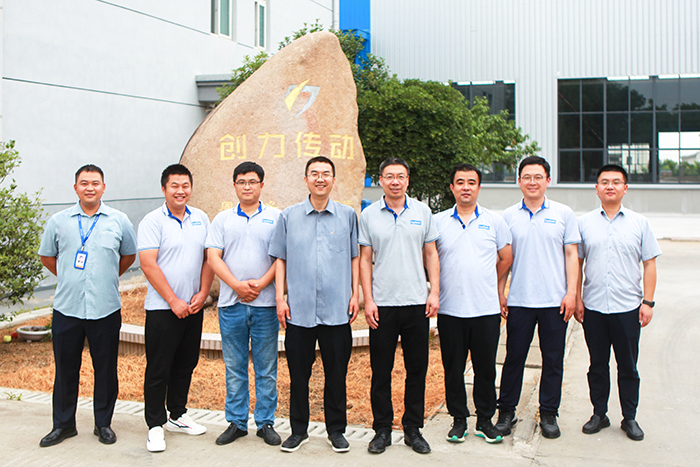 1657607730253718QffB.jpg 2022.7.5-2022´´Á¦´«¶¯¡¢suncitygroupÌ«Ñô¼¯ÍÅÄÜÔ´¹²½¨¸ß¿ì´«¶¯Êý×Ö»¯ÊÔÑę́ÏîÄ¿Æô¶¯´ó»á 304.JPG